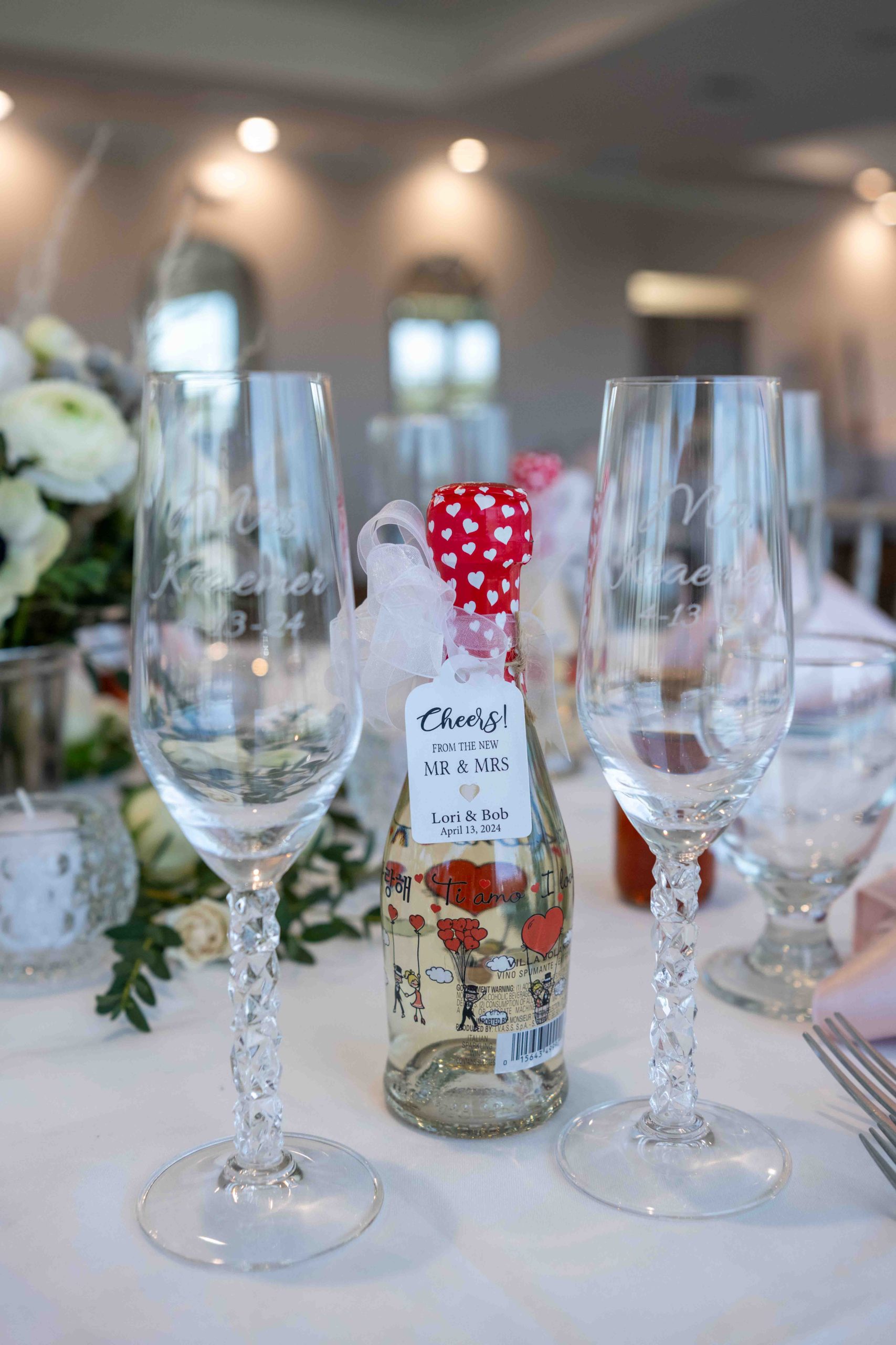 Custom drinks and champagne glasses on the tables at The Waverly