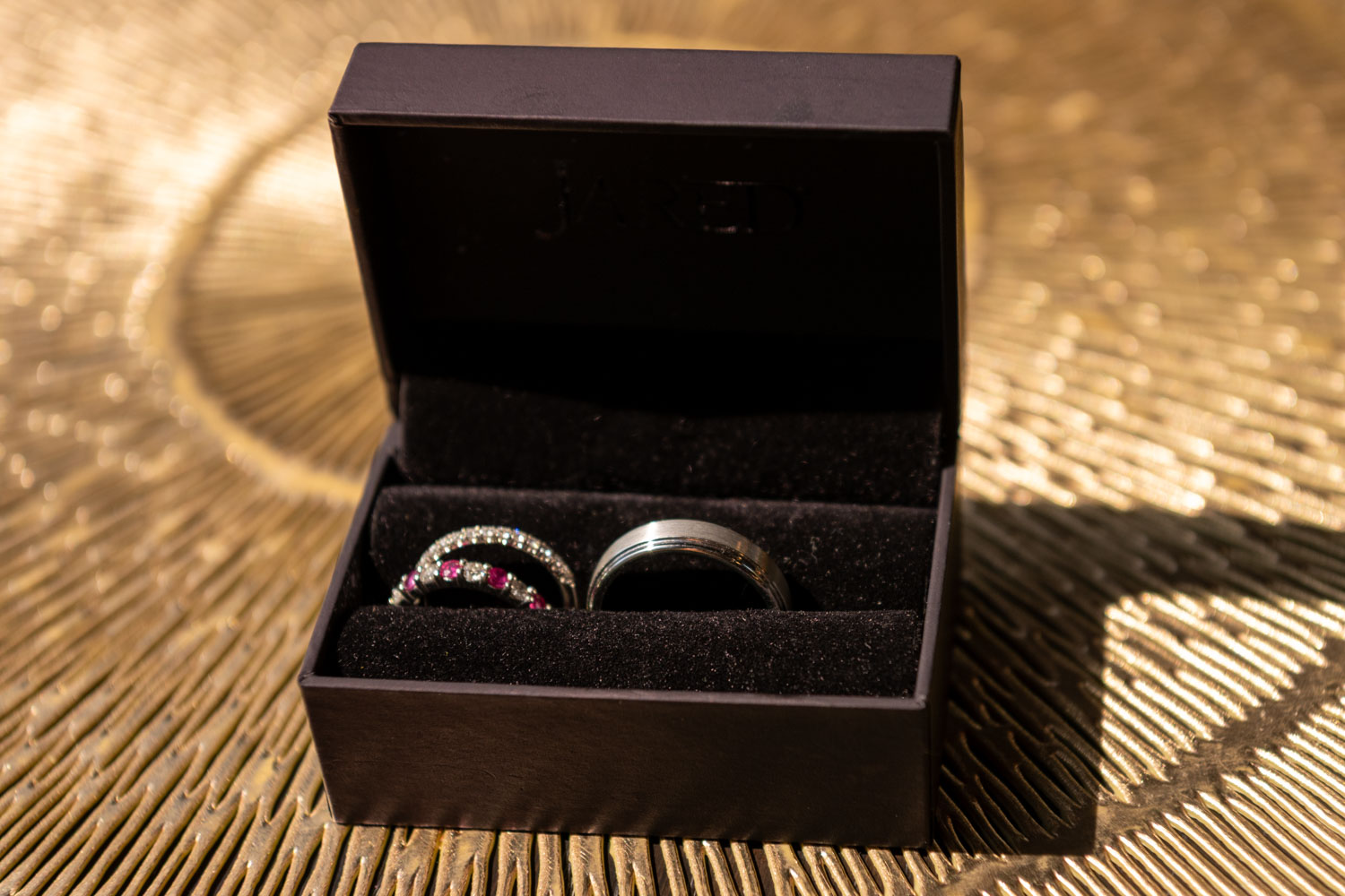 wedding rings in the box